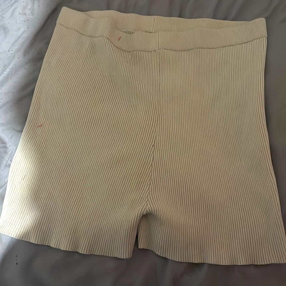 Stretchy lounge shorts Never worn